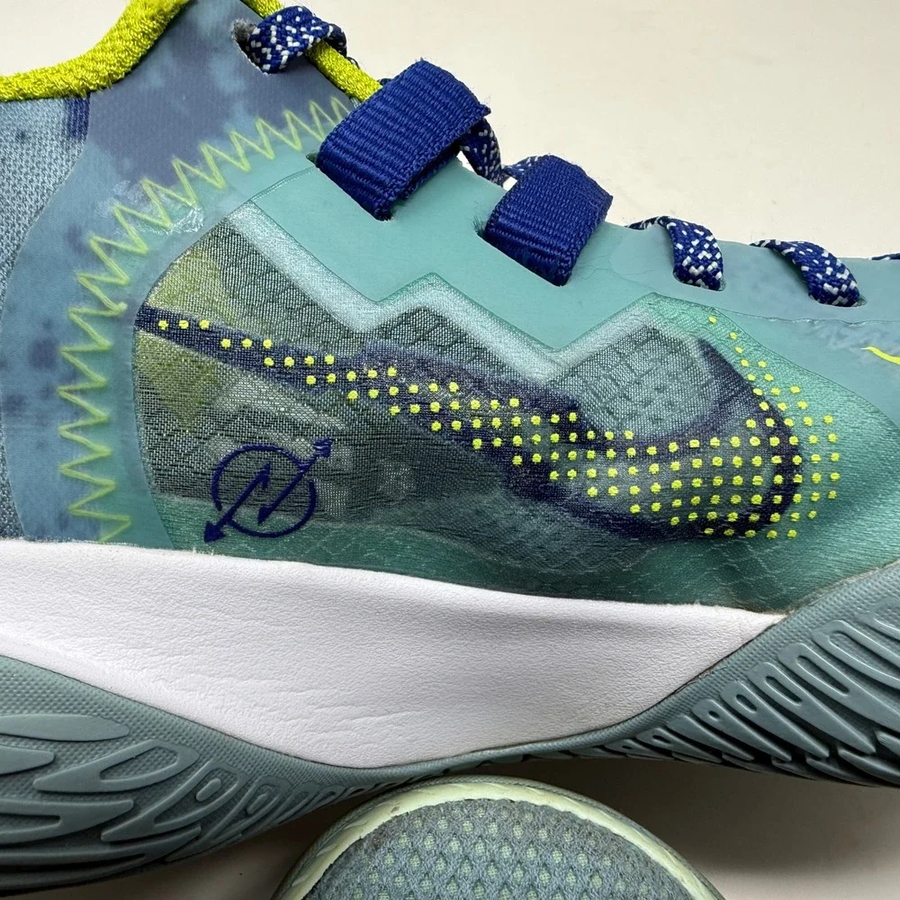 Nike Kyrie Flytrap 4 Mens Sz 8 - 8 1/2 Basketball Shoes Blue Green CT1972-400
